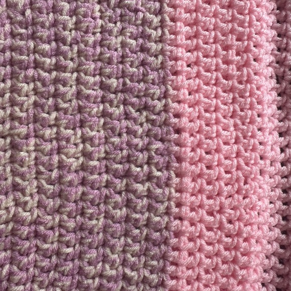 Vintage Rare FITTED Hand Crochet Sofa Throw Pink Lilac Cream - Picture 15 of 16